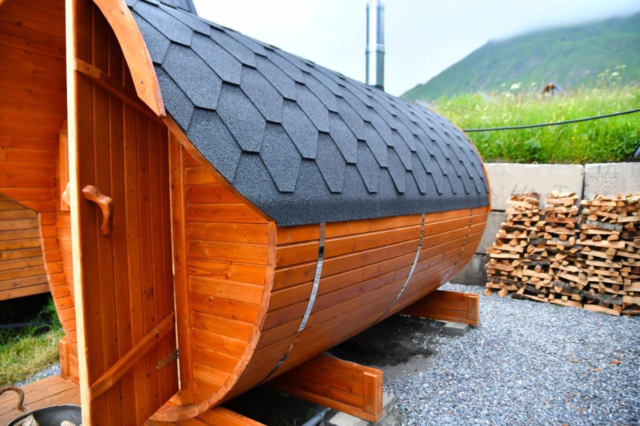 Kazbegi Spa Resort Cottages Exterior photo